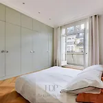 Appartement Wagram, 214M2, 4 Chambres, Balcon