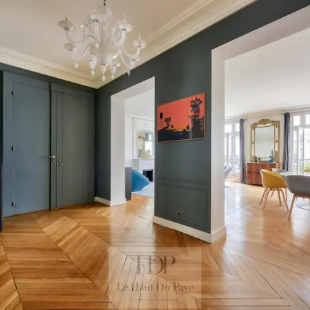 Wagram, 214m2, 4 Chambres, Balcon Parigi