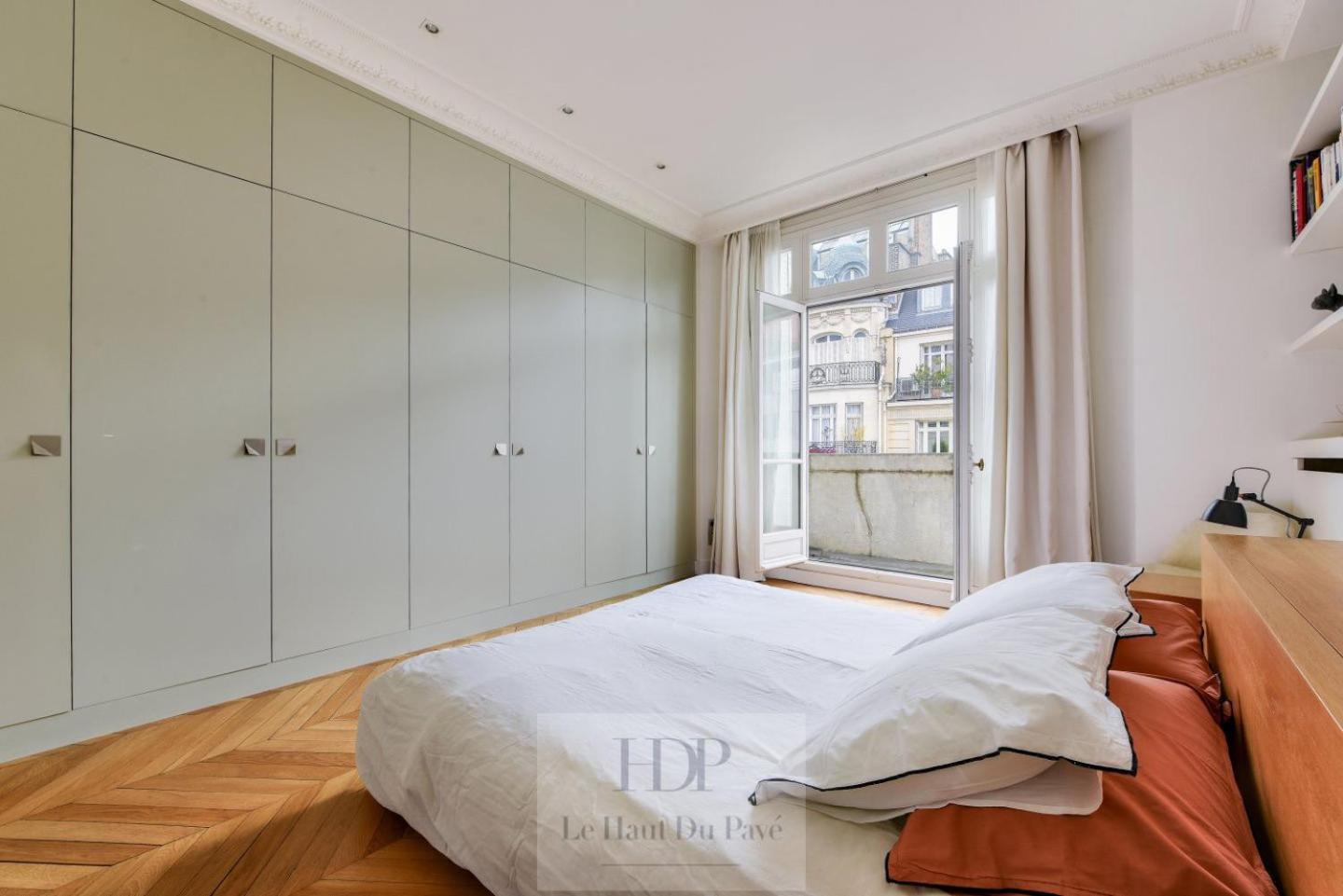 Wagram, 214m2, 4 Chambres, Balcon *
