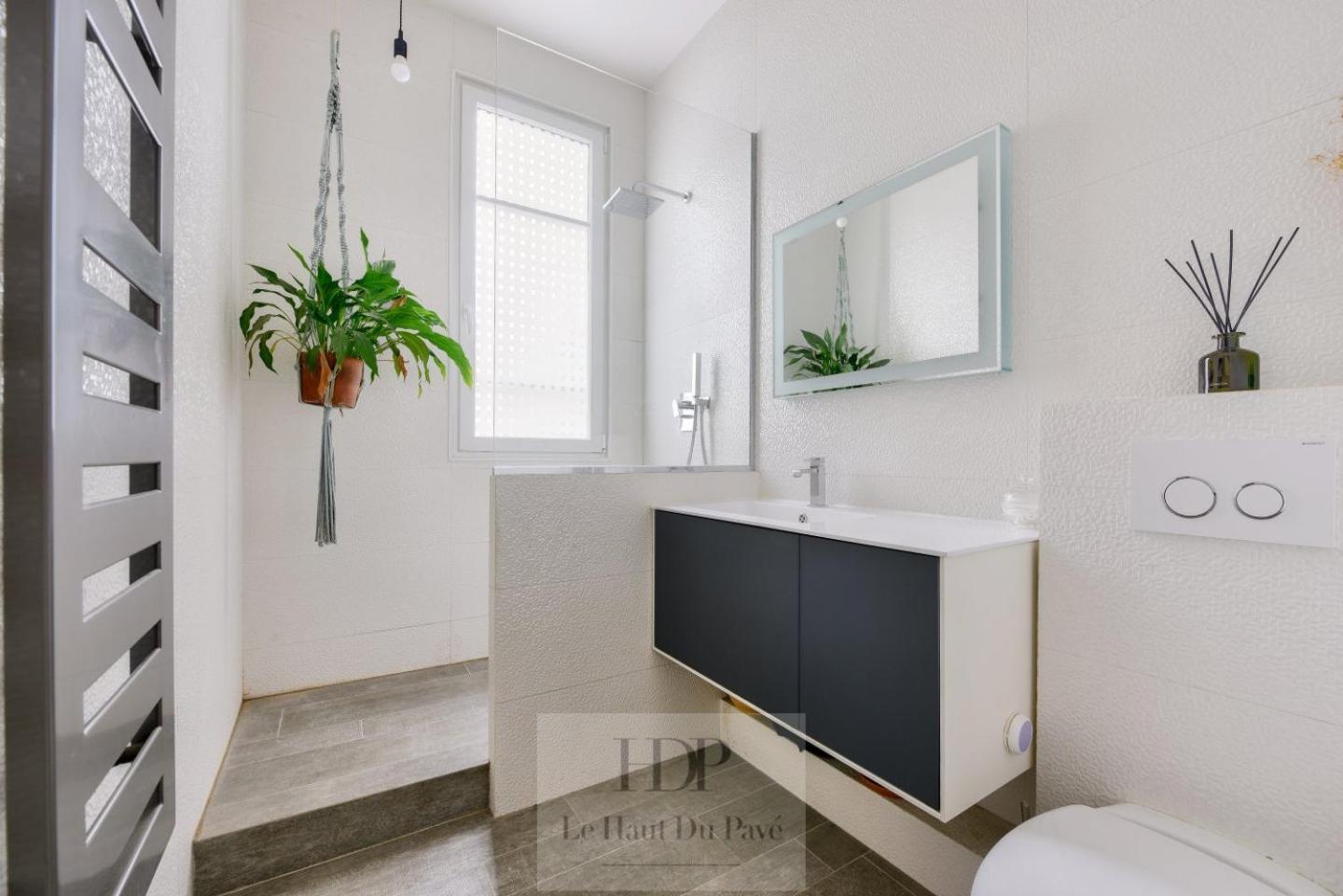 Wagram, 214m2, 4 Chambres, Balcon Appartamento