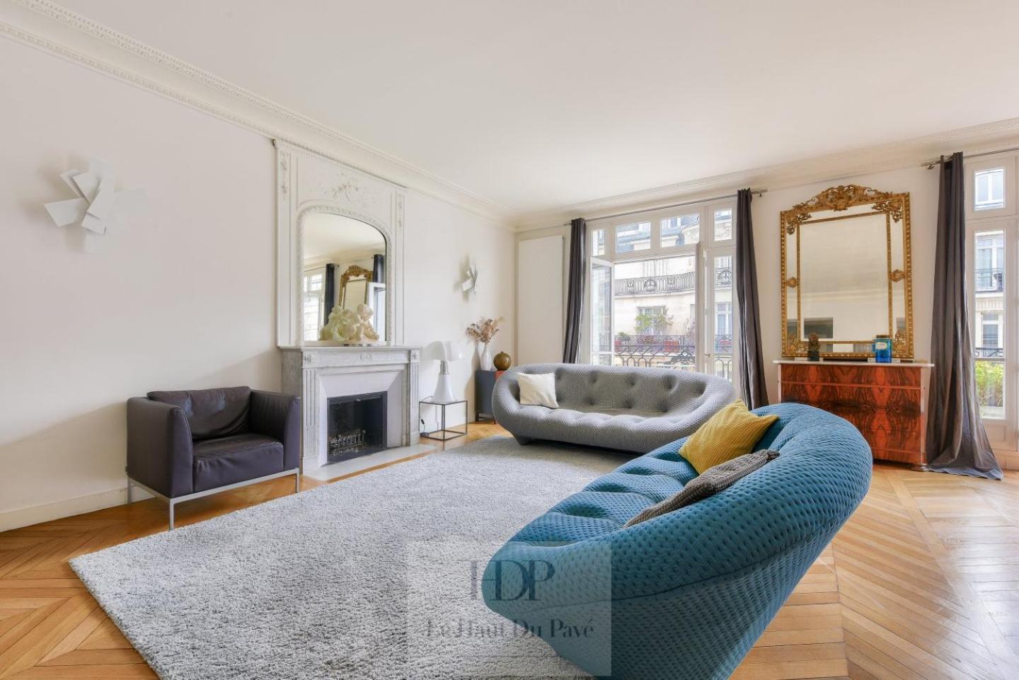 Appartamento Wagram, 214m2, 4 Chambres, Balcon Parigi